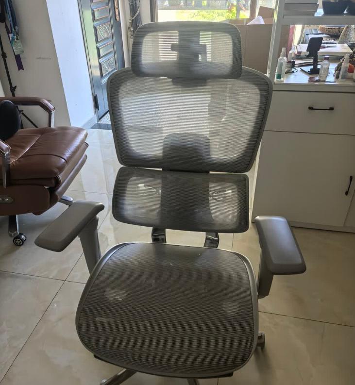 舒适护腰重要性_人体工学椅选购指南_健身椅使用方法视频