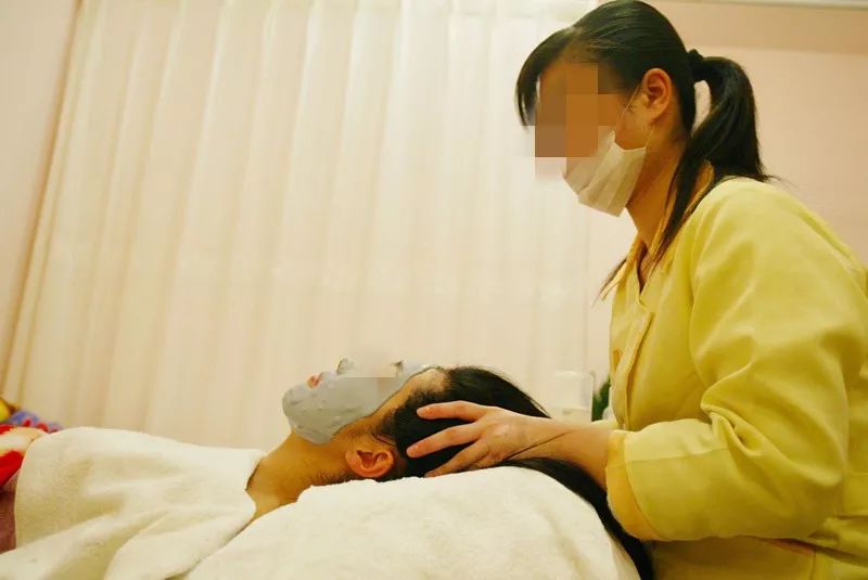 美容院虚假项目揭露_美容院常见骗局揭秘_美容面罩有用吗