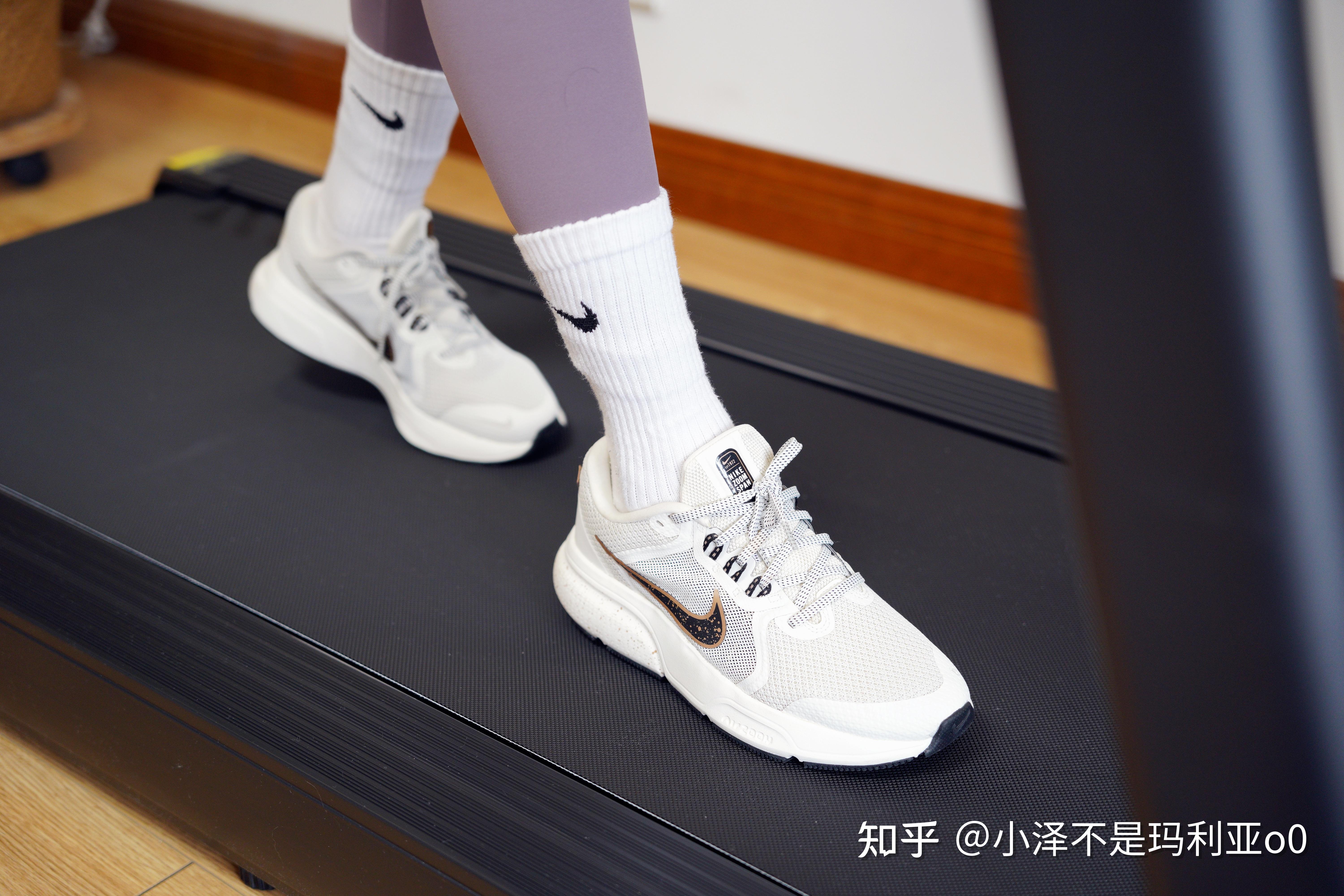 跑步机什么牌子好家用跑步机质量排名_户外跑VS跑步机_燃脂效率对比
