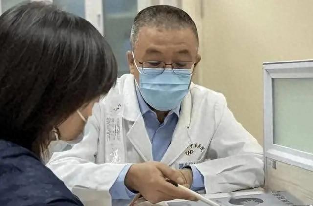 老年健身体操全身运动_八段锦练习对血压调节_八段锦对老年人健康影响