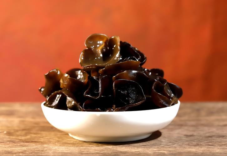 孕妇血糖高可以吃什么_绿豆秋葵洋姜黑木耳葛根粉控血糖食物低升糖指数糖尿病饮食管理