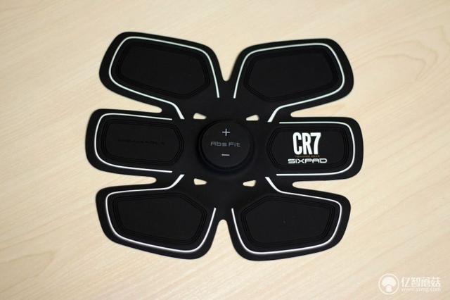 EMS电流刺激肌肉原理_SIXPAD CR7智能家用增肌健腹仪_sixpad健身仪有用吗