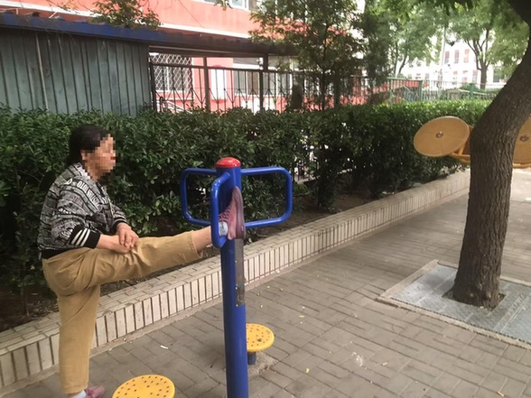 老年人社区健身器材需求分析_腹肌健身器_户外健身器材改造方案