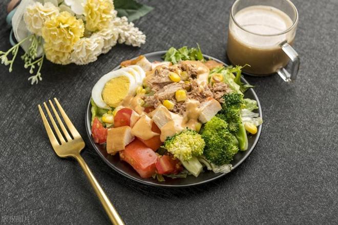 科学减脂食谱_瘦身健美操盘教学视频_减肥方法