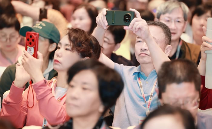 中老年人学唱歌_第二人生艺术节_银龄兴趣学习