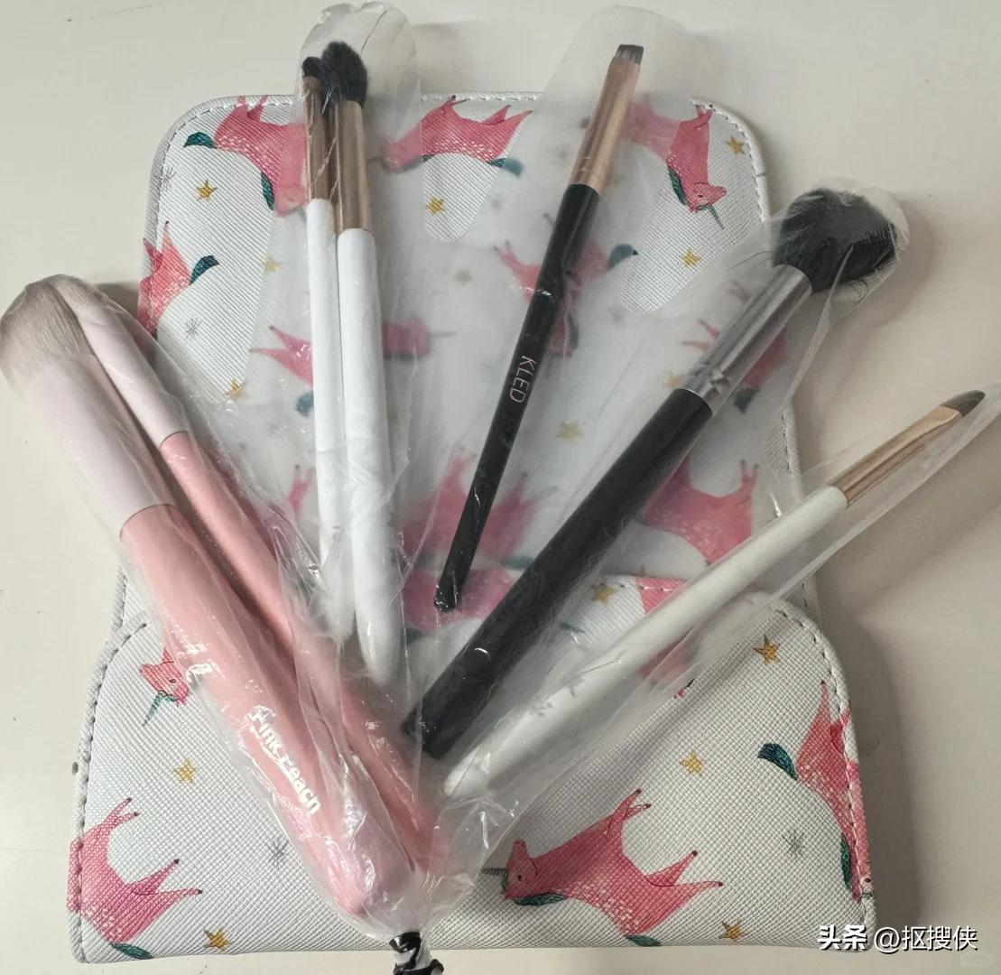 一次性手套哄睡神器_健身手套用法_一次性手套分装