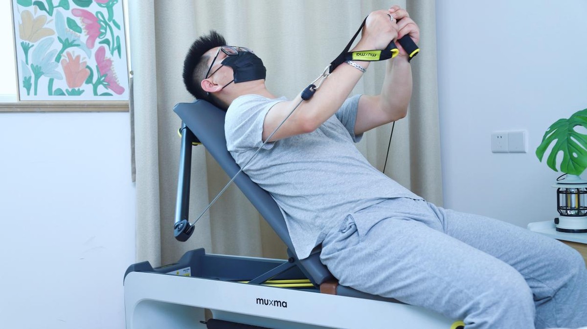 沐小马活力健身凳_健身椅锻炼方法_家用多功能健身凳