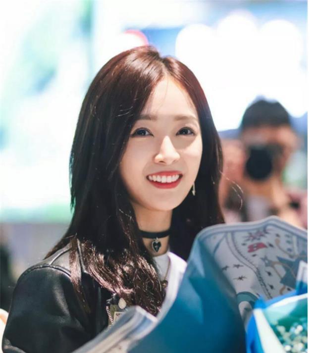 女人显老脸部特征苹果肌_苹果肌 炯炯有神的眼睛 脸上有酒窝或者梨涡