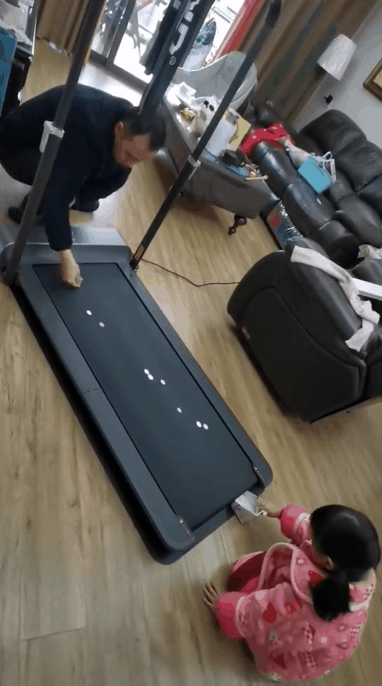 家用跑步机选购_懒人健身器材有用吗_在家健身器材