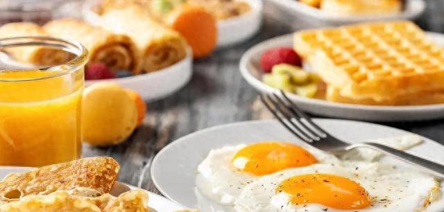 鸡蛋减肥的原理和误区_早餐吃什么容易瘦下来_早餐水煮蛋减肥效果