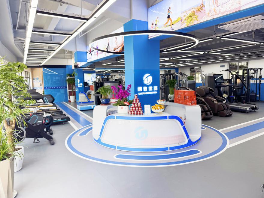 宁波跑步机专卖店排名_宁波SOLE速尔健身器材选购指南_综合训练器品牌