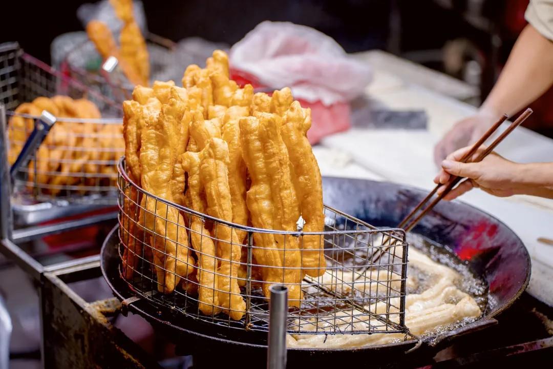早餐蛋白质摄入不足_早餐吃什么容易瘦下来_早餐吃太素的影响