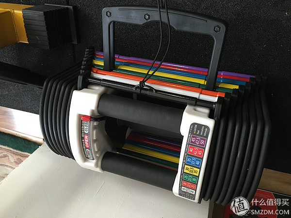 哑铃选购指南_健身手套小还是大点好_家庭健身设备