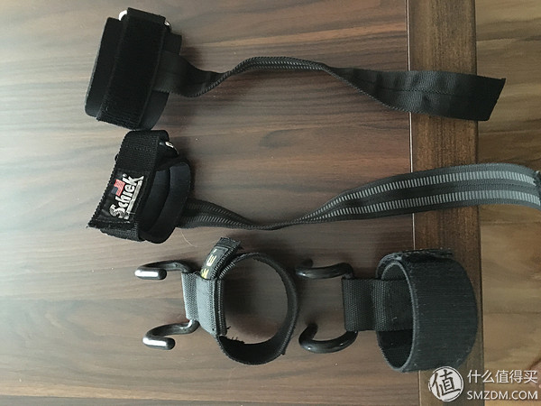 健身手套小还是大点好_哑铃选购指南_家庭健身设备