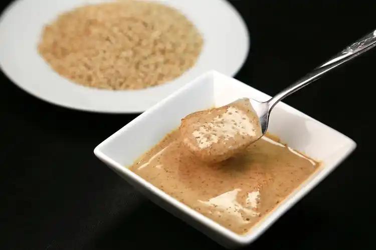 芝麻酱补钙功效_芝麻酱高钙王_吃什么能补钙食物最好