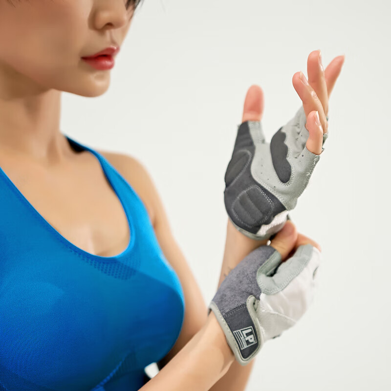 健身手套推荐_健身手套半指_LP李宁GINGPAI SPORT品牌