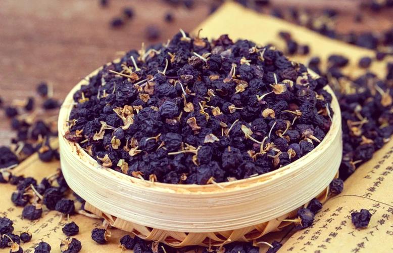 黑枸杞花青素清除自由基效果_长期喝黑枸杞皮肤好得不得了_黑枸杞抗氧化功效研究