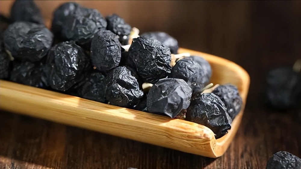 黑枸杞抗氧化功效研究_长期喝黑枸杞皮肤好得不得了_黑枸杞花青素清除自由基效果
