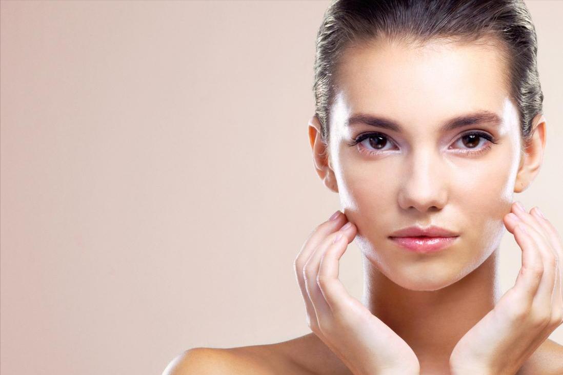 运动后胸变小了怎么办_运动对女性面部变化的影响_每天运动改善皮肤