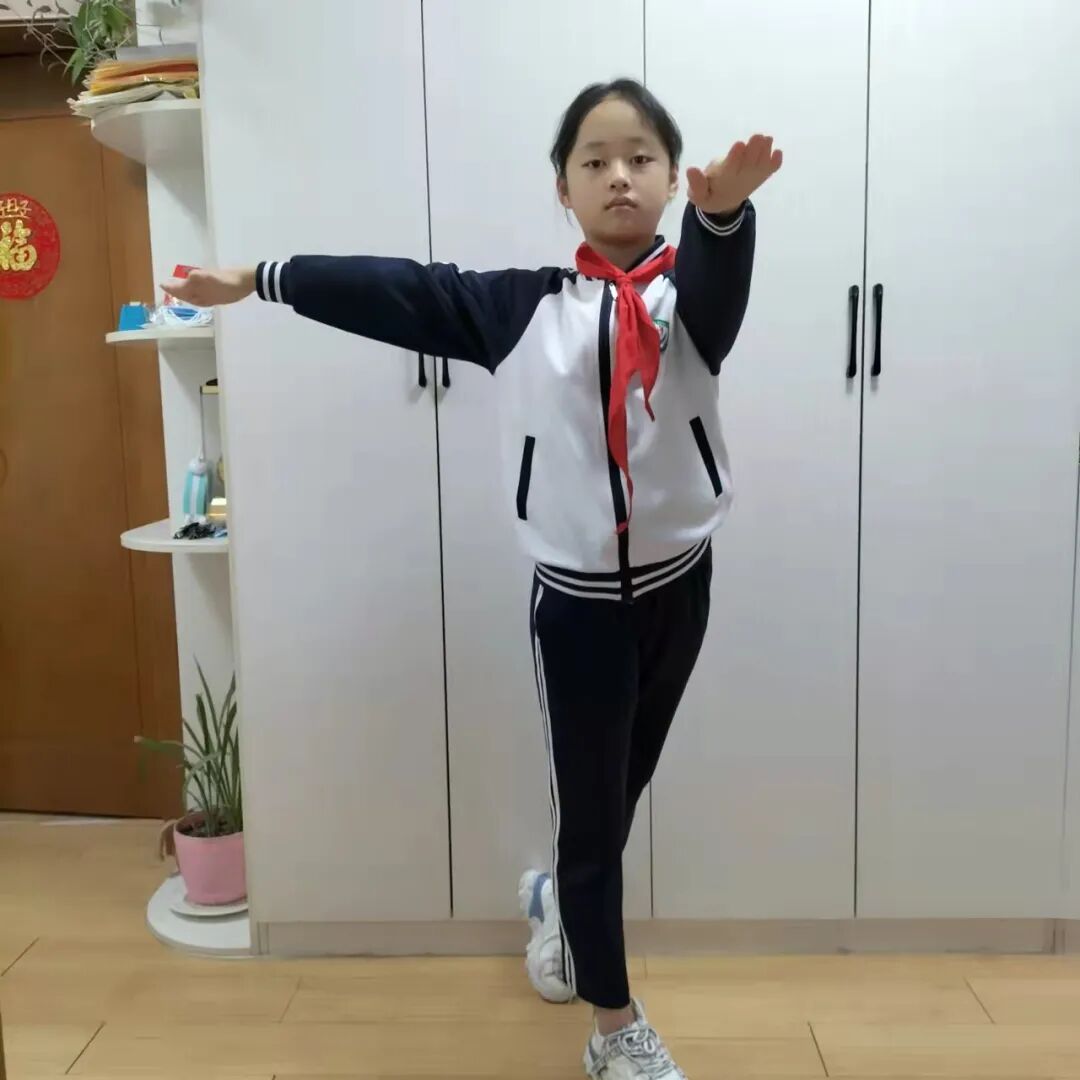 居家学习体能锻炼_青少年健康体能操舞_运动操下载