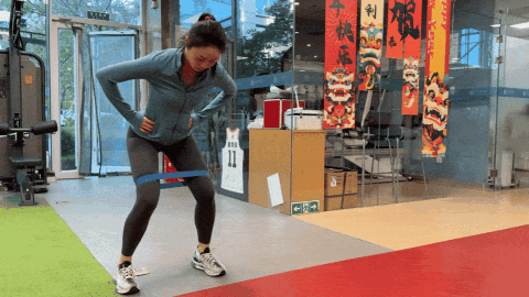 健身椅怎么用_弹力带锻炼方法_弹力带训练动作推荐