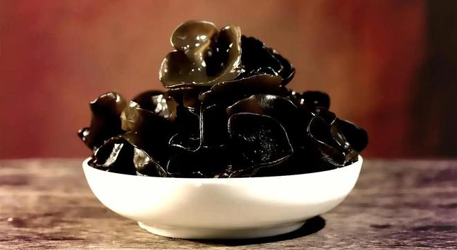 排毒吃什么食物好_胡萝卜菠菜黑木耳_冬季排毒健脾胃食物