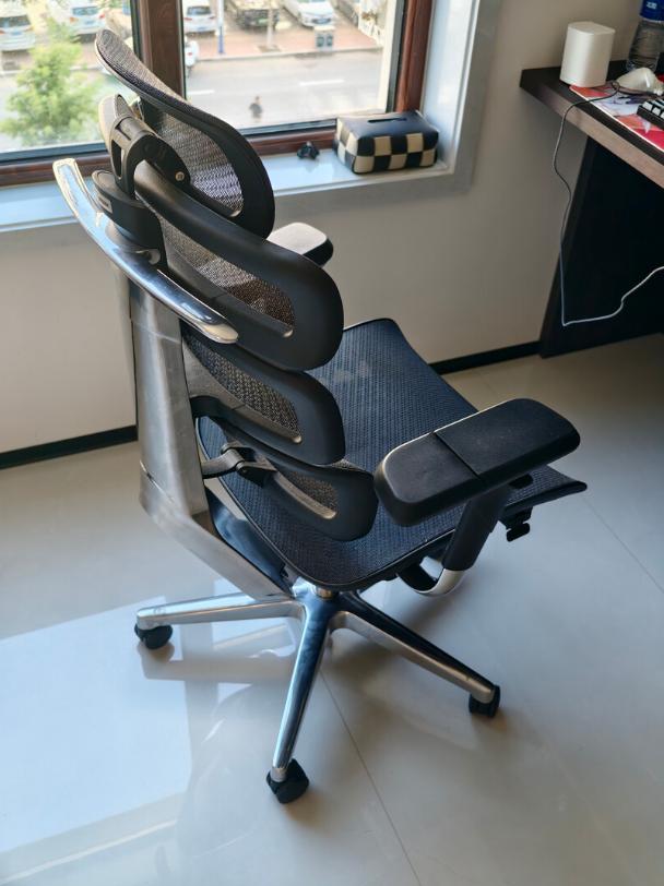 人体工学椅口碑推荐_久坐人群人体工学椅选择_健身椅使用方法视频